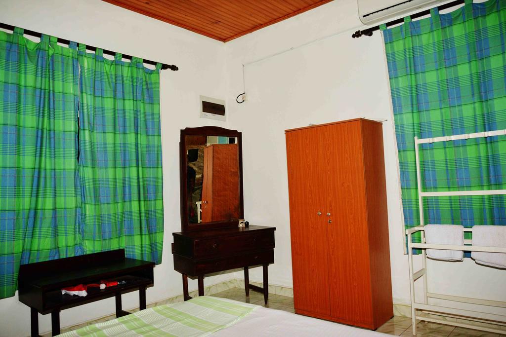 Sampathaa Residence Negombo Exteriör bild